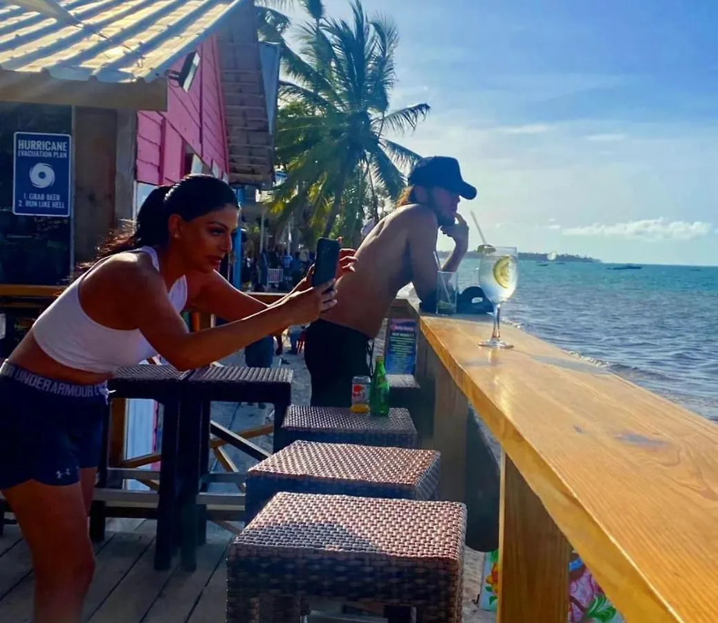 Los Corales Villas And Suites - Beach Club, Spa, Restaurants Punta Cana Hotel
