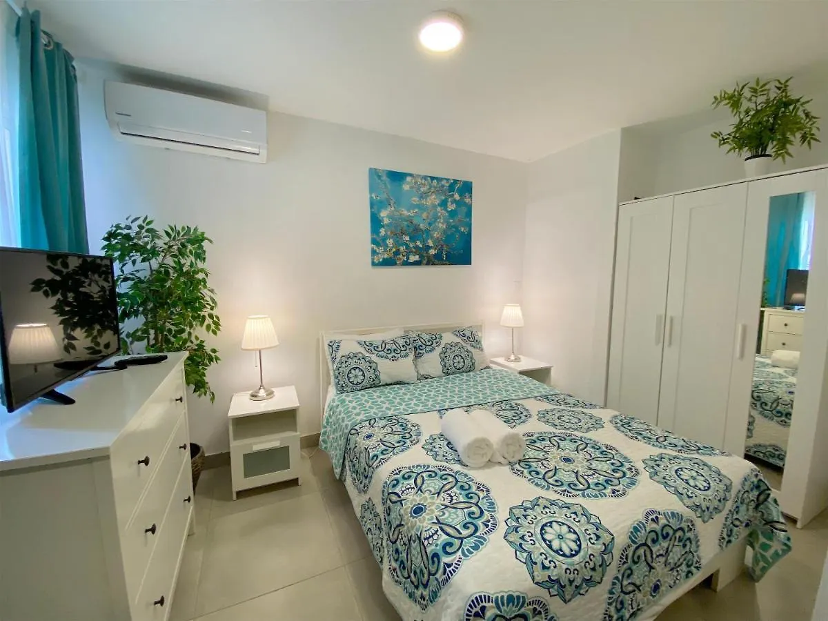 Los Corales Villas And Suites - Beach Club, Spa, Restaurants Punta Cana Hotel